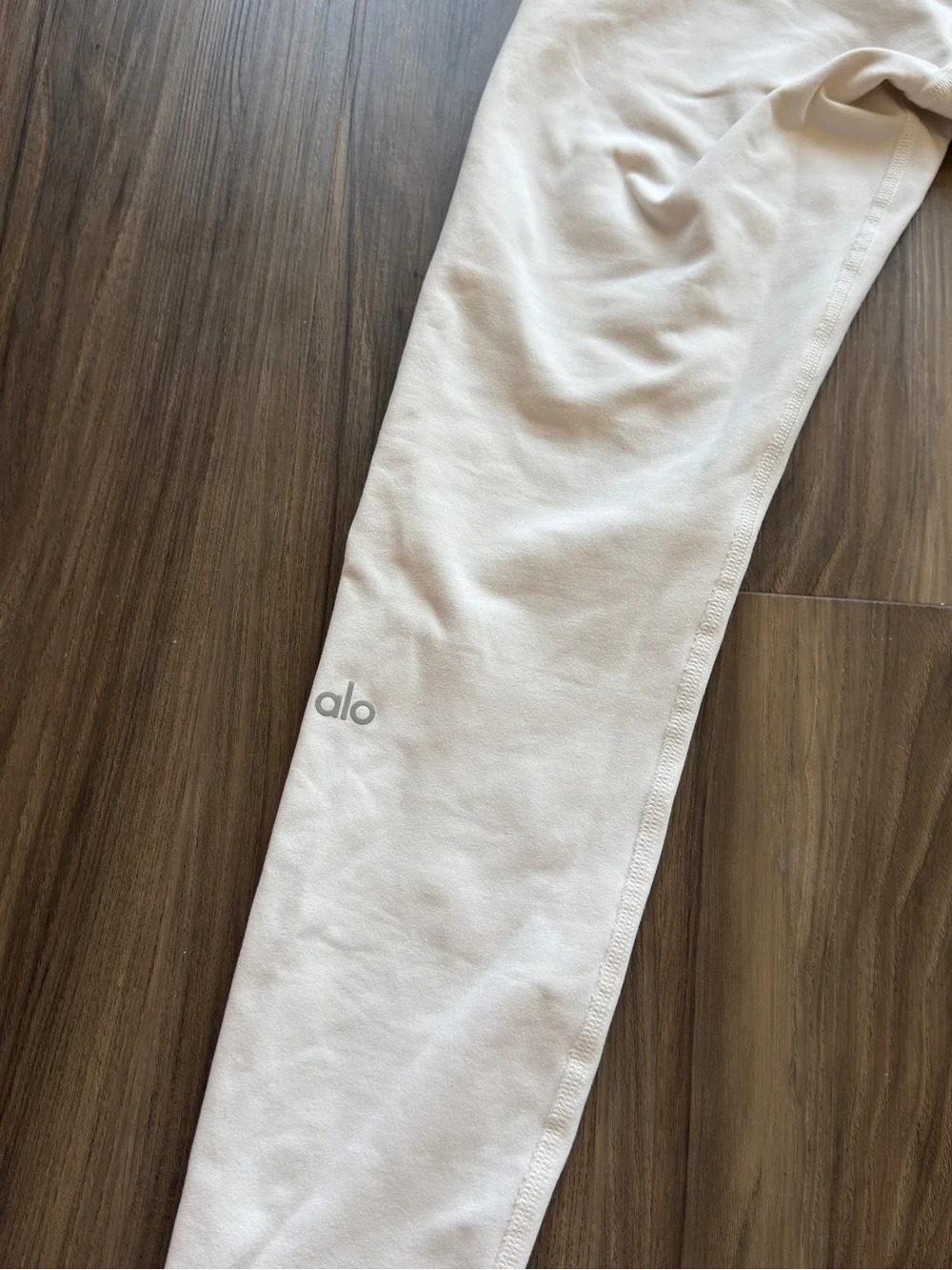 ALO Yoga perfect more